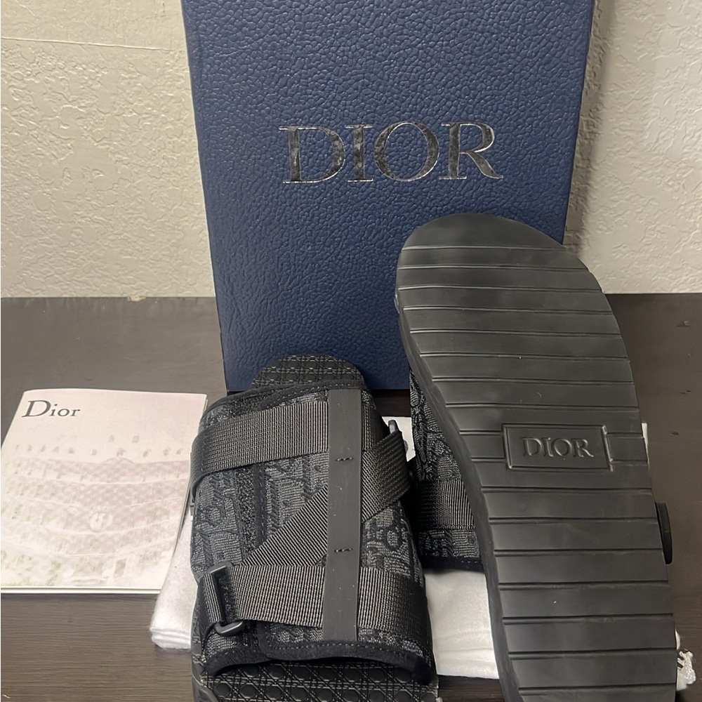 Dior Men's Black slides - Picture 3 of 3
